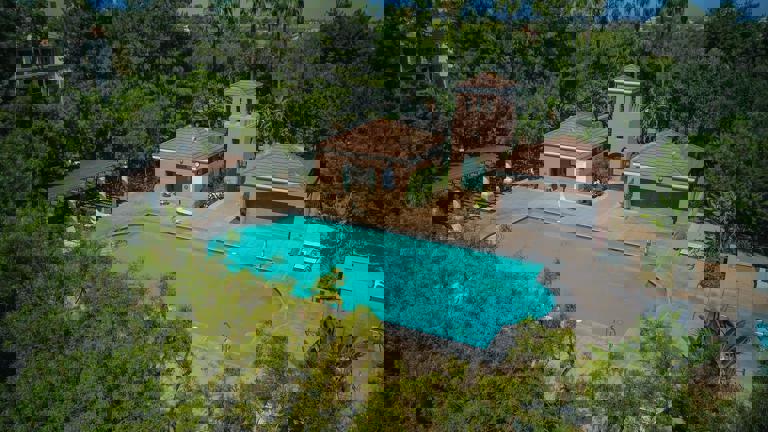 New Eco-Resorts Redefine Island Getaways With Solar Villas and Floating Rooms